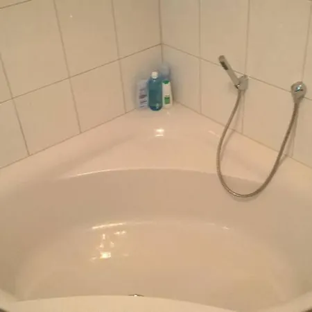 Charmante Moderne 3,5 Zkb-wohnung *